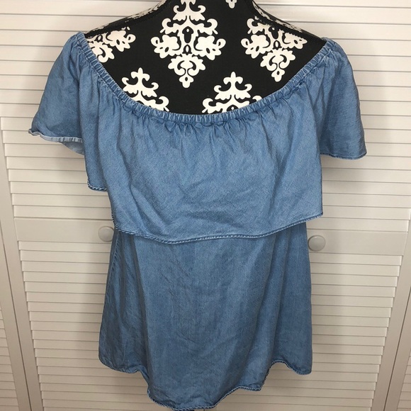 7FAM Off the Shoulder Ruffle Denim Top Medium - Picture 3 of 6